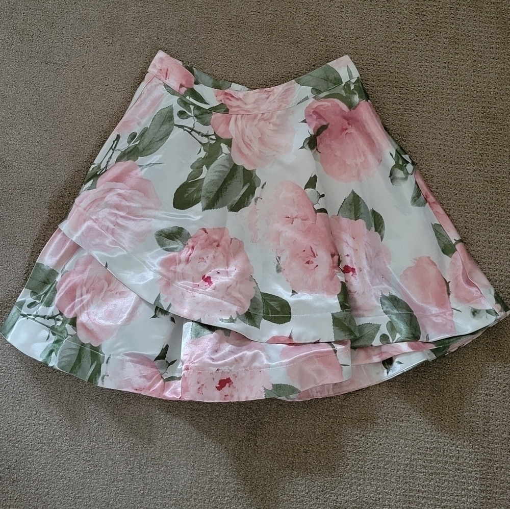 Speechless Juniors Floral Rose Multi Tiered Circle Spring Mini Skirt - Picture 2 of 13